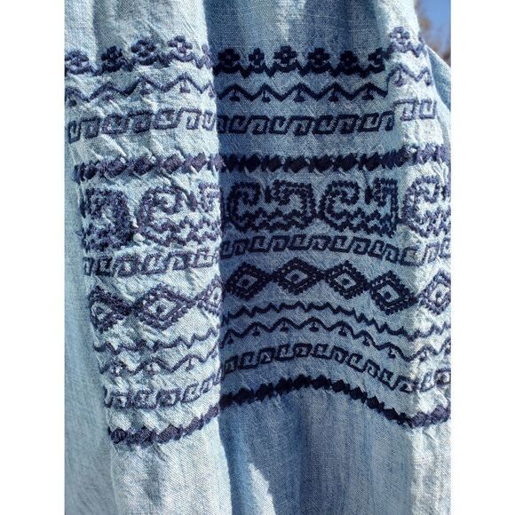 Gap 1969 cotton chambray looking top - Picture 3 of 6